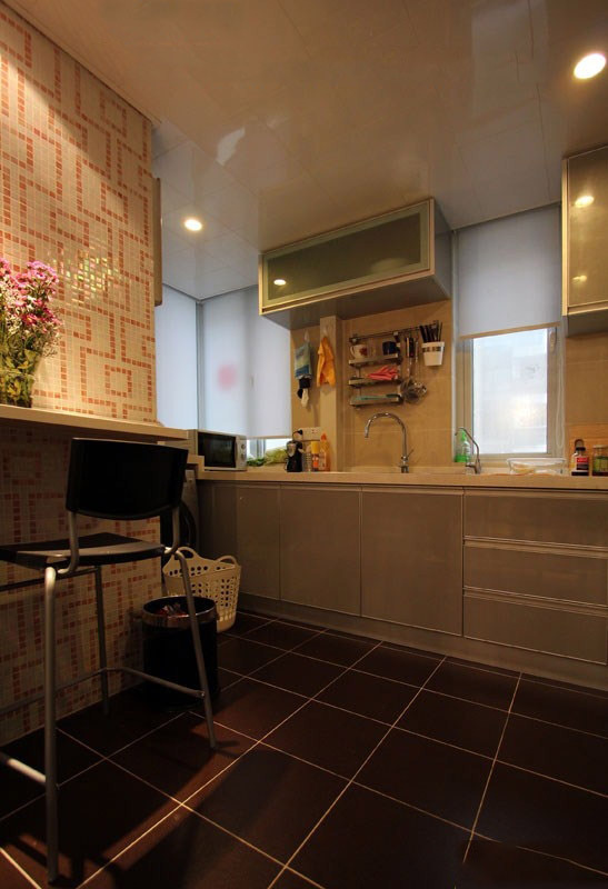 85ƽ�ݽz����������