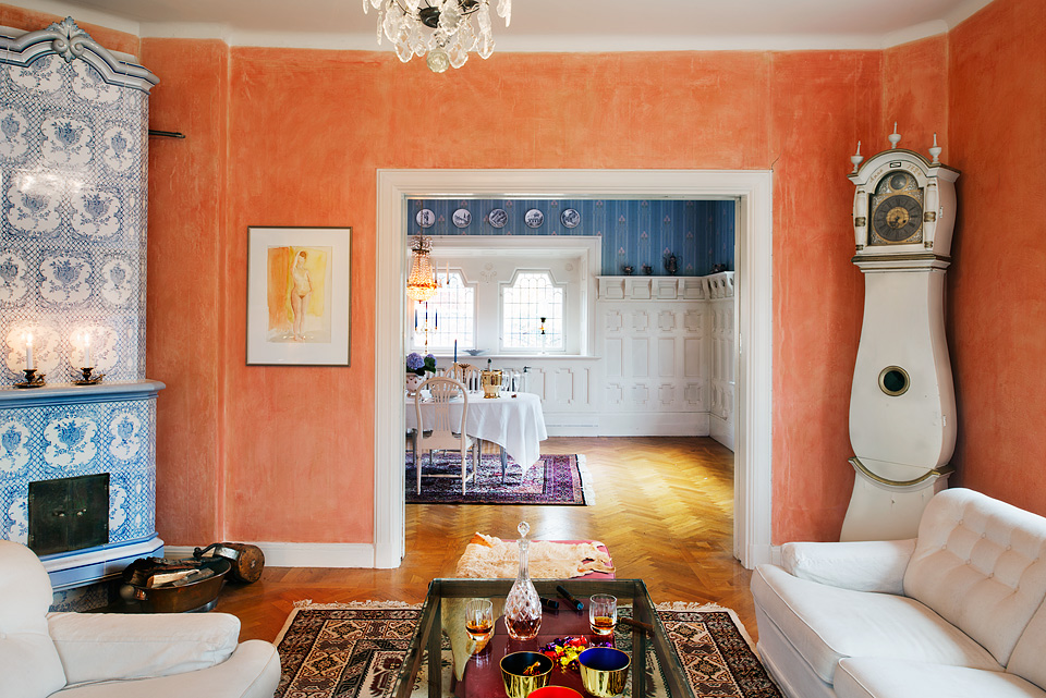 ���W�e������ɫ�ʲ͏N���g