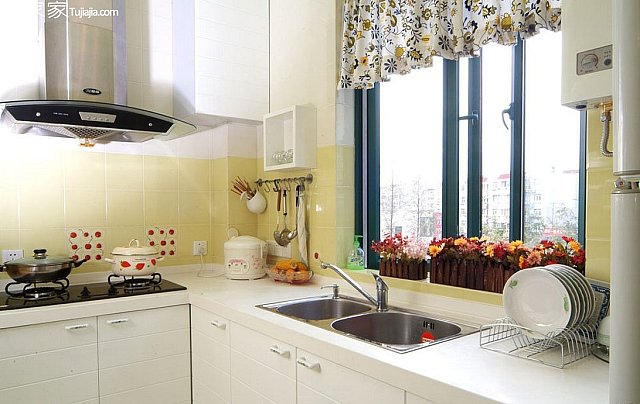 �r�л��ɾӄ�(chu��ng)���O(sh��)Ӌ���