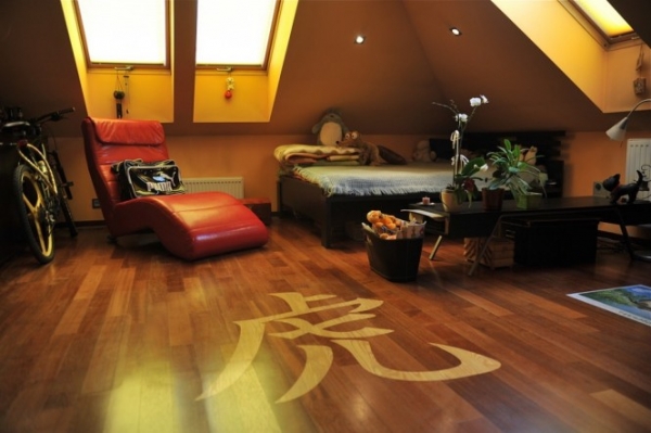 �����ϡ���Ҋ����Ӱ���ձ�����������