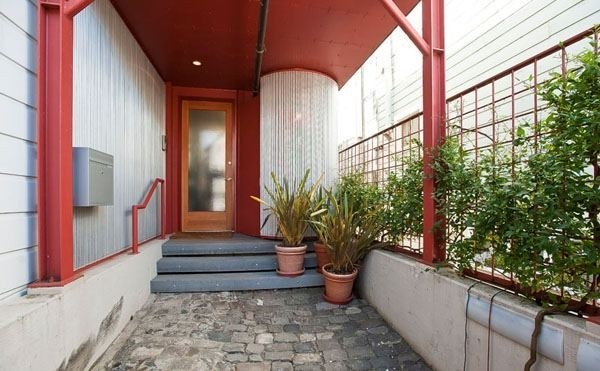 10Ӣ�ߌ����f��ɽ����סլ