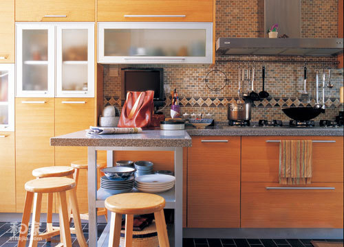 �y����ʳ�T��(ji��n)�sС���͏N��