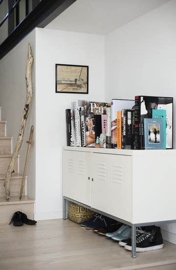 �����zӰ���Ă���С�C