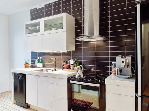 ���s֮��78ƽ�׸����Ĺ�Ԣ