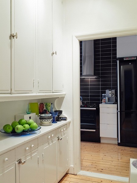 ���s֮��78ƽ�׸����Ĺ�Ԣ