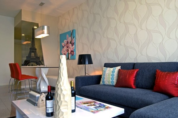 ��������ɫ�K�¼���ɫ�ʻ鷿