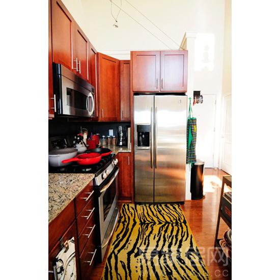 ���ռ{��(ji��)ʡ���gLOFT���ͽk��ɫ��