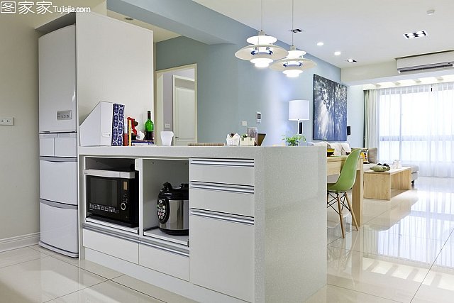 ��ˬ����ͨ͸�ɾӺ��s�F(xi��n)�����b