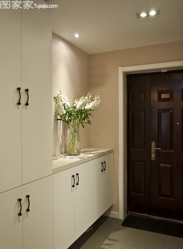 ���s�����ɾ�ɫ���S�Ӳ͏d