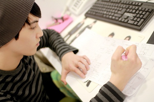 CNBLUE���c�����桶Re:Blue���O(sh��)Ӌ(j��)���J(r��n)�C��