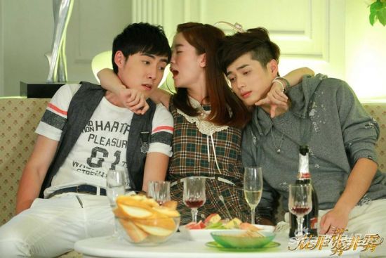 ���������ǻ������݇����ع����{(di��o)٩