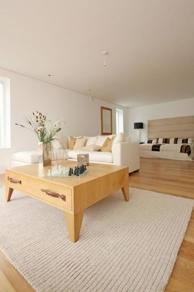 ���غ��m���@��Ԣ��ɫ��(ji��n)�η���