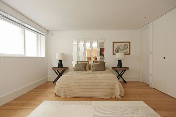 ���غ��m���@��Ԣ��ɫ��(ji��n)�η���