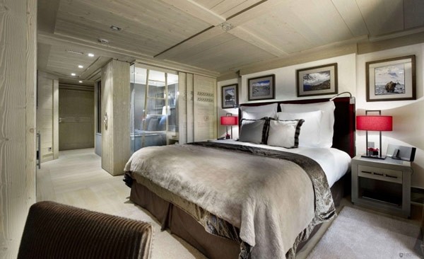 ���ٰ�����˹��K2ľ�ݾƵ�