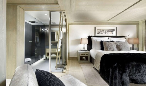 ���ٰ�����˹��K2ľ�ݾƵ�