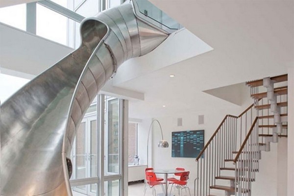 �~�s13thStreet��Ԣ�Ļ������g