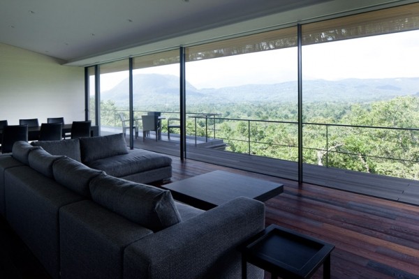 ��Ϣ�ژ亣֮�ϵĜ\�gɽ��լ