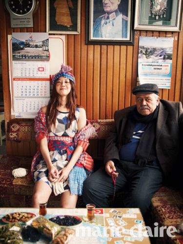 ��Т�桶���ˡ�����͸��Ů����