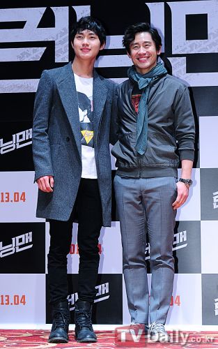 ��RunningMan���l������Ӿ����������ȳ�ϯ