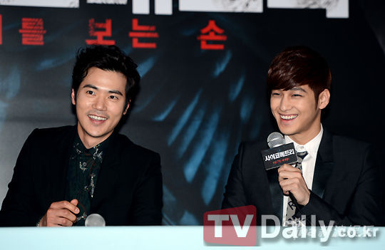 �𷶽�����������Ƭ���x���g��ԇӳ