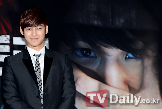 �𷶽�����������Ƭ���x���g��ԇӳ