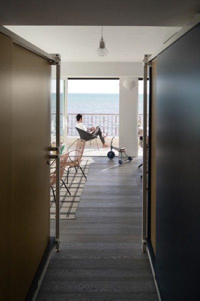 Funhouse法國小空間公寓設計