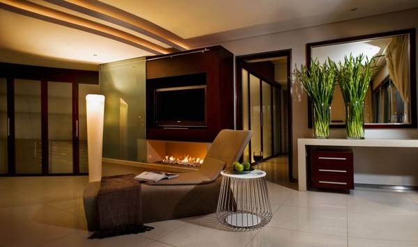 ���Ŝ�ůɫ�ϷǬF��סլHouseCal