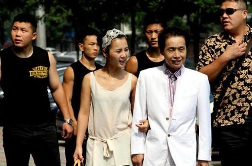 �R���P�I�10��Ů�Ǳ��S���PK