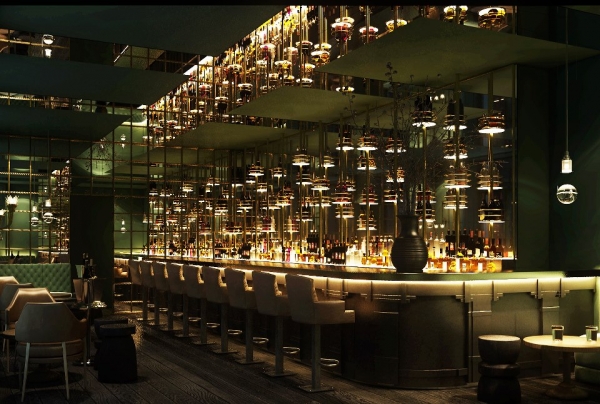 ���NoshandChow�͏d