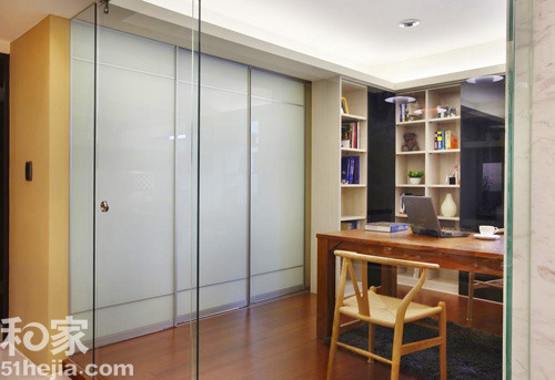 79ƽ���s��ɫ���ꐚg���Ҹ�