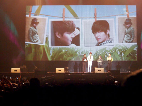 �����ӡ���(hu��)�۽zؔ(c��i)������ʿ����(ch��ng)