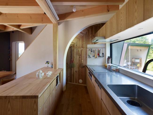 �ձ�ɽ��h����ɽ�e��