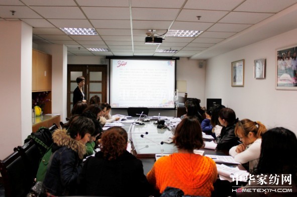 �Pʢ�Ҽ������¿͑��A�����c