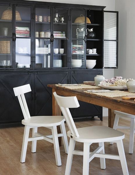 �ϷǶȼ��ݣ�����ɫ�ʵ����{����