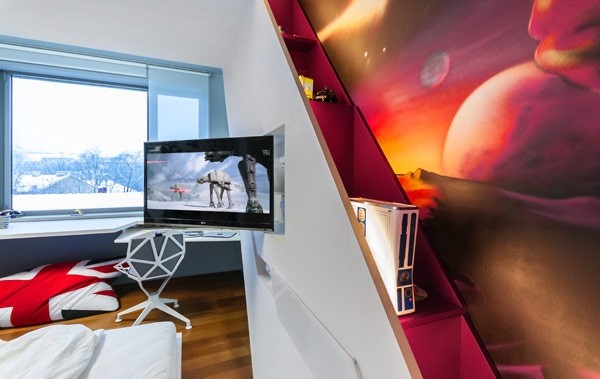 ˹�工�ˬF(xi��n)���L(f��ng)��ͯ�P��