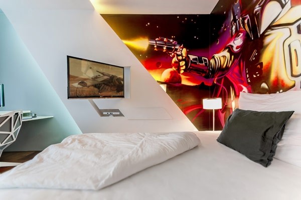 ˹�工�ˬF(xi��n)���L(f��ng)��ͯ�P��