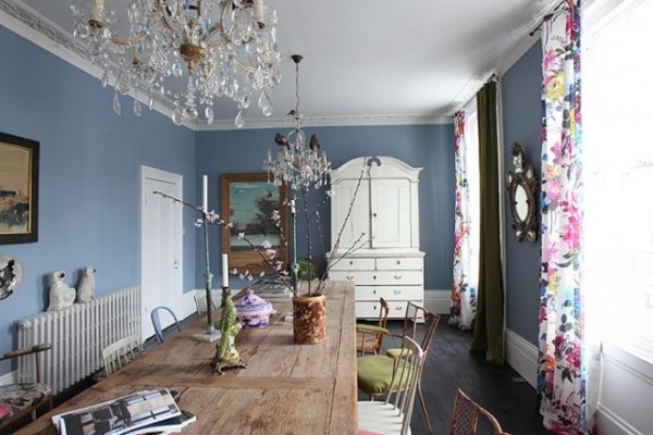 �����������ɫ�ʹ�Ԣ