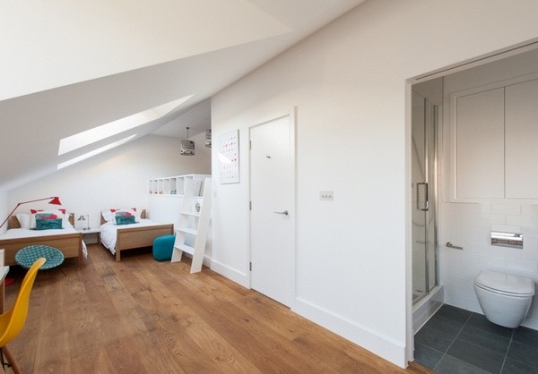 ���Wʽ�OӋӢ���l�g�Խ�С��