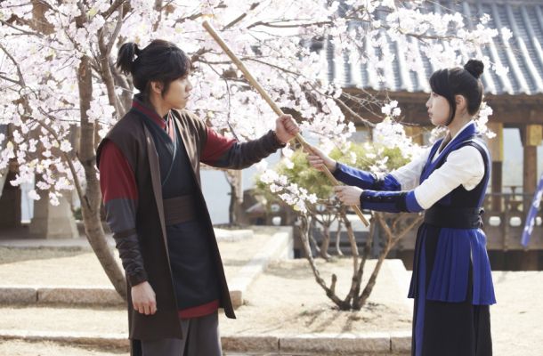 ���ż�֮���������������Ǵ���¶΢�����