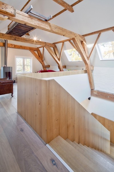 ���m���������R������סլ