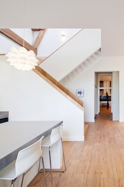 ���m���������R������סլ