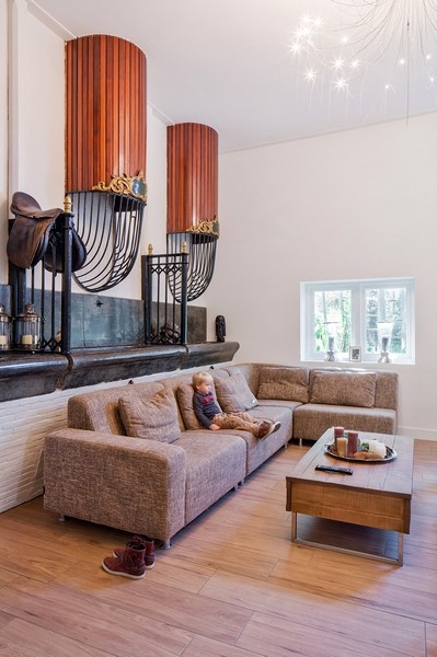 ���m���������R������סլ