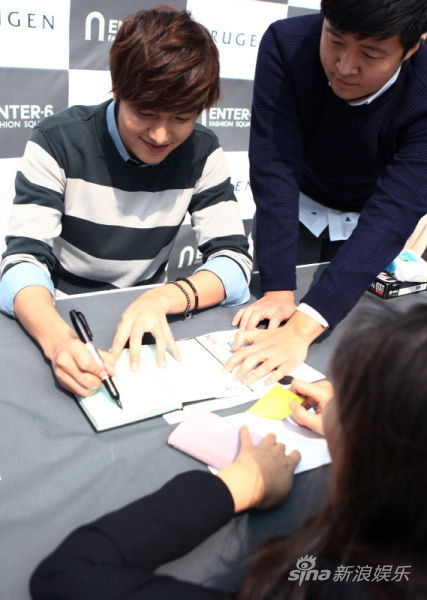 ����怷۽z������ꖹ�΢Ц�H������