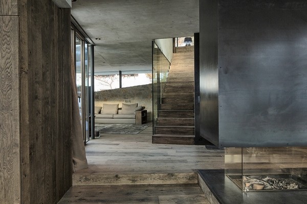 ������˹ɽ�ȼ��ݣ��W�����L���F��(y��u)��