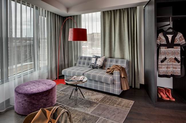 ��������{�˾Ƶ�