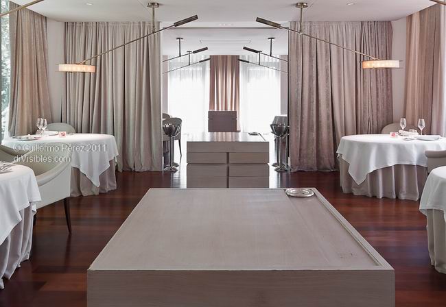 �����_��ABaC��Ƶ�