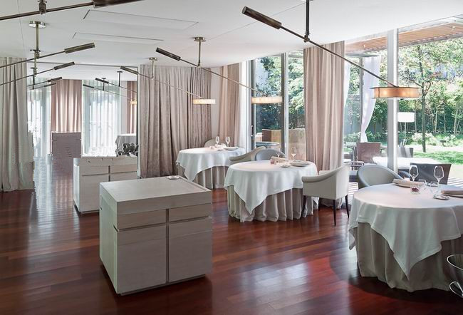 �����_��ABaC��Ƶ�