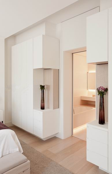 �����_��ABaC��Ƶ�