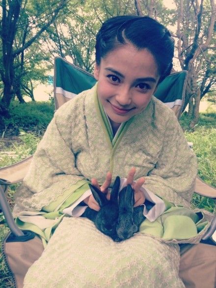 baby�����u�����ķQ��hold��ס��