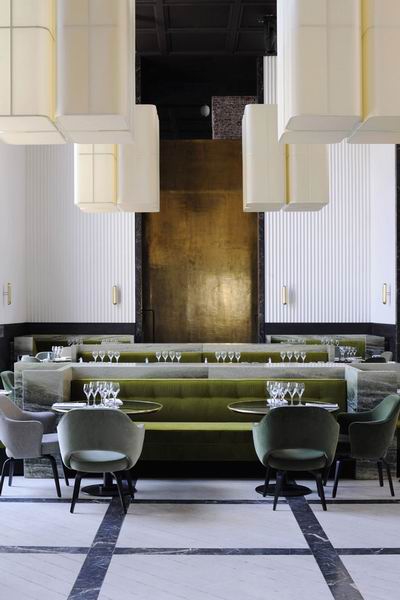 ����MonsieurBleu�͏d